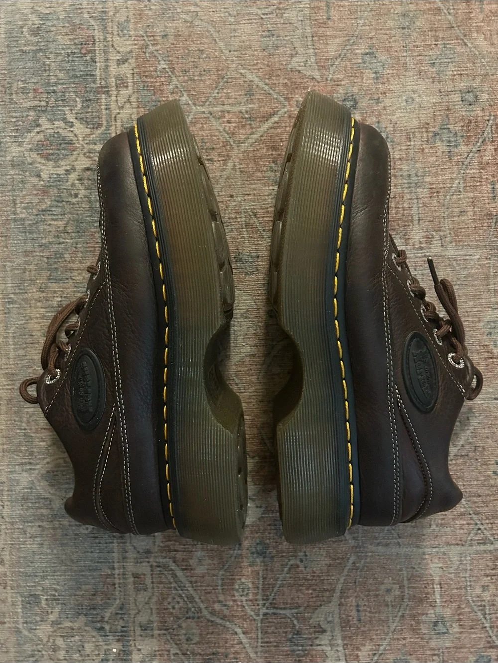 Dr Marten Buzz 5 Eye Grizzly